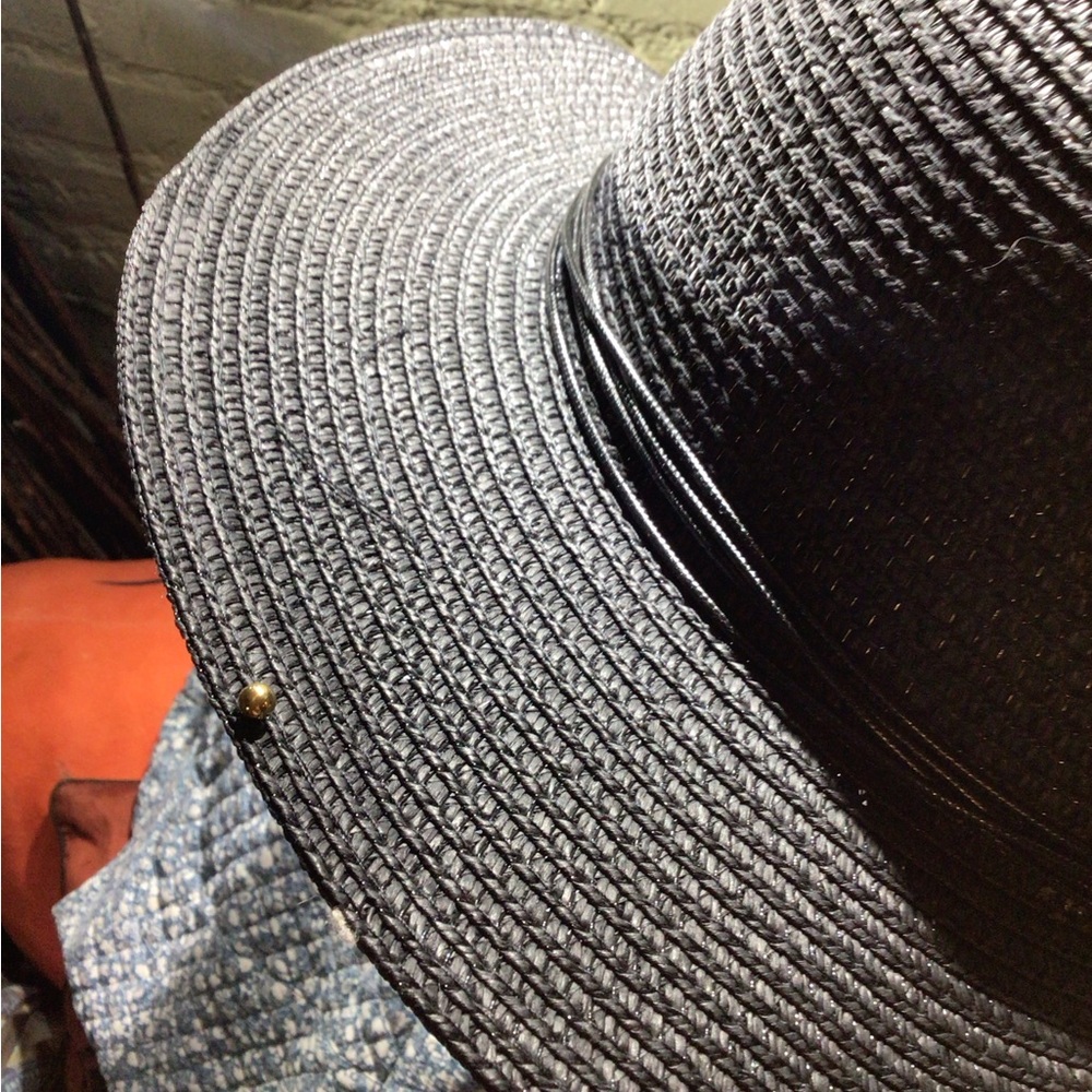 NEW LIKE RUSLIN BAGINSKI Black Wide Brim Fedora Hat with Gold Chain D - Picture 8 of 13